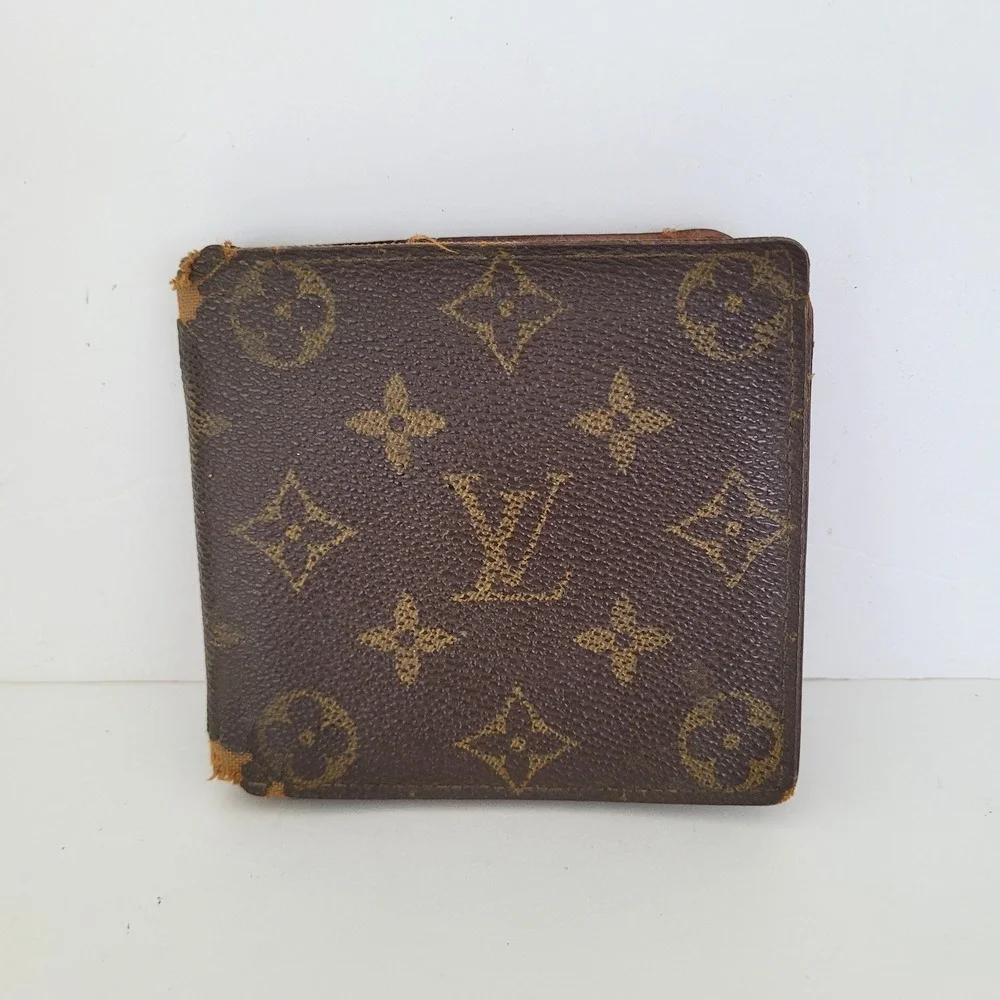 Louis Vuitton Monogram Bifold Wallet Brown Coated Canvas Coin Pocket Vintage